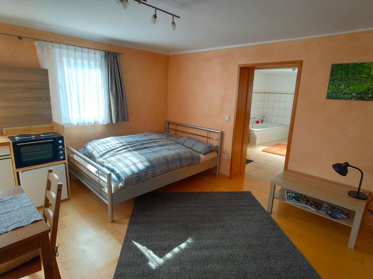 Zentrale & Ruhige Ferienwohnung Mössingen Eksteriør billede